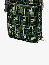 Load image into Gallery viewer, BACKPACK
